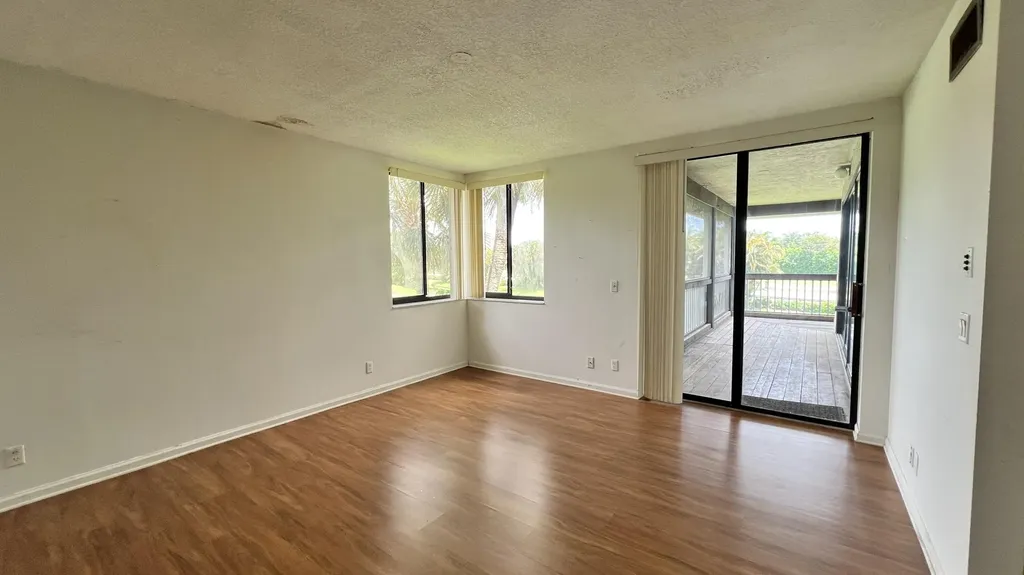 19209 Sabal Lake Drive Boca Raton FL 33434