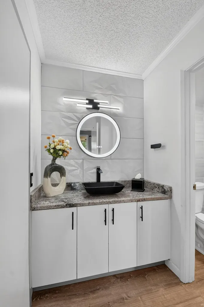135 Yacht Club Way Hypoluxo FL 33462