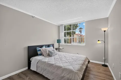 135 Yacht Club Way Hypoluxo FL 33462