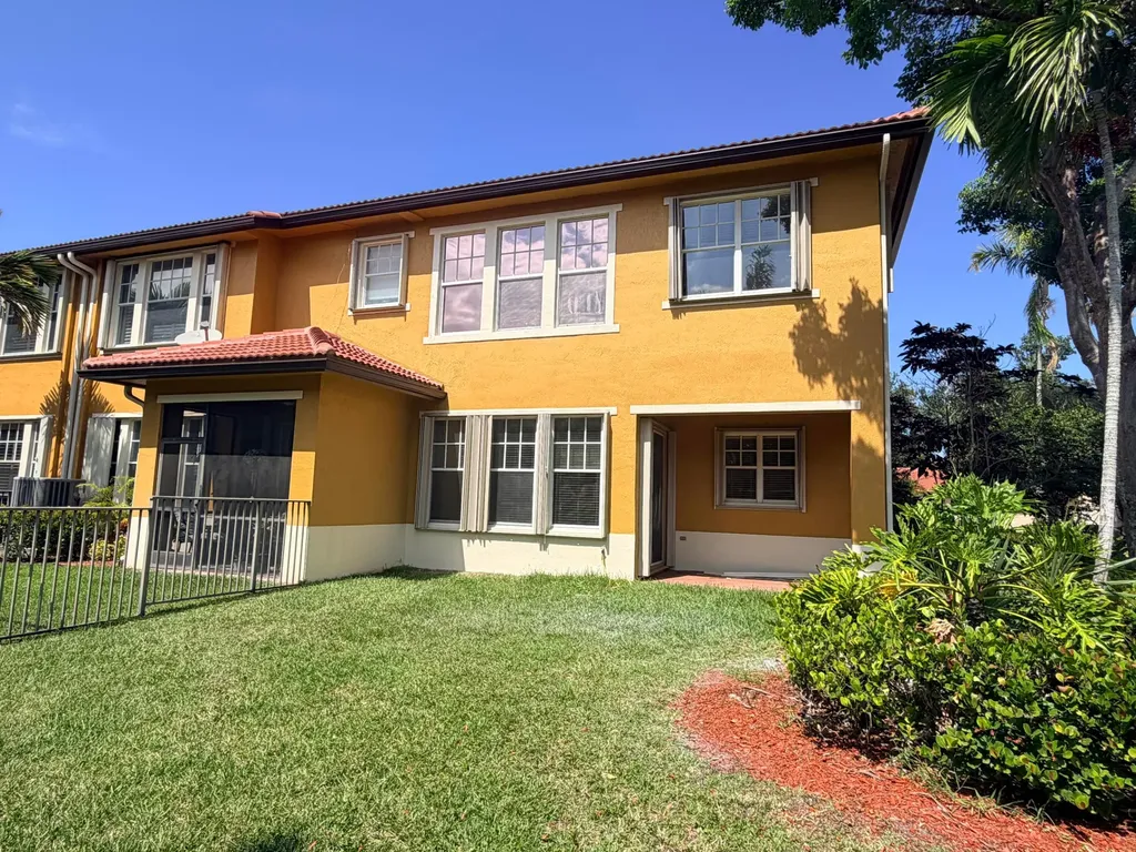 5772 NW 119th Drive Coral Springs FL 33076