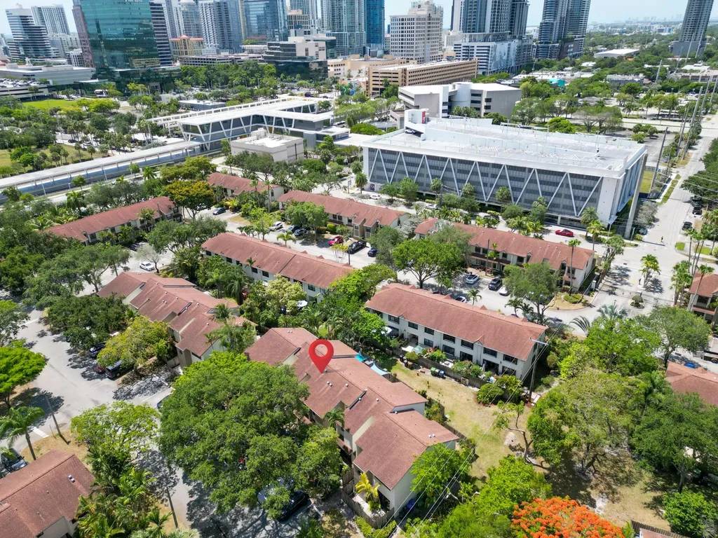 308 City View Drive Fort Lauderdale FL 33311