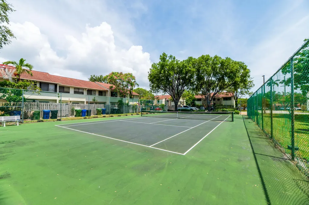 308 City View Drive Fort Lauderdale FL 33311