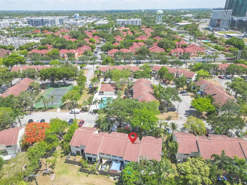 308 City View Drive Fort Lauderdale FL 33311