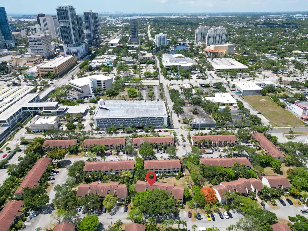 308 City View Drive Fort Lauderdale FL 33311