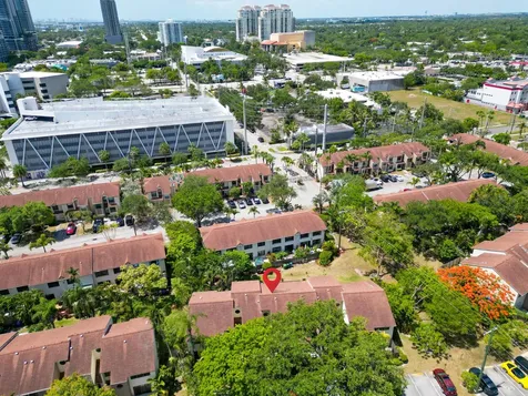 308 City View Drive Fort Lauderdale FL 33311