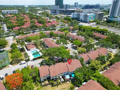 308 City View Drive Fort Lauderdale FL 33311