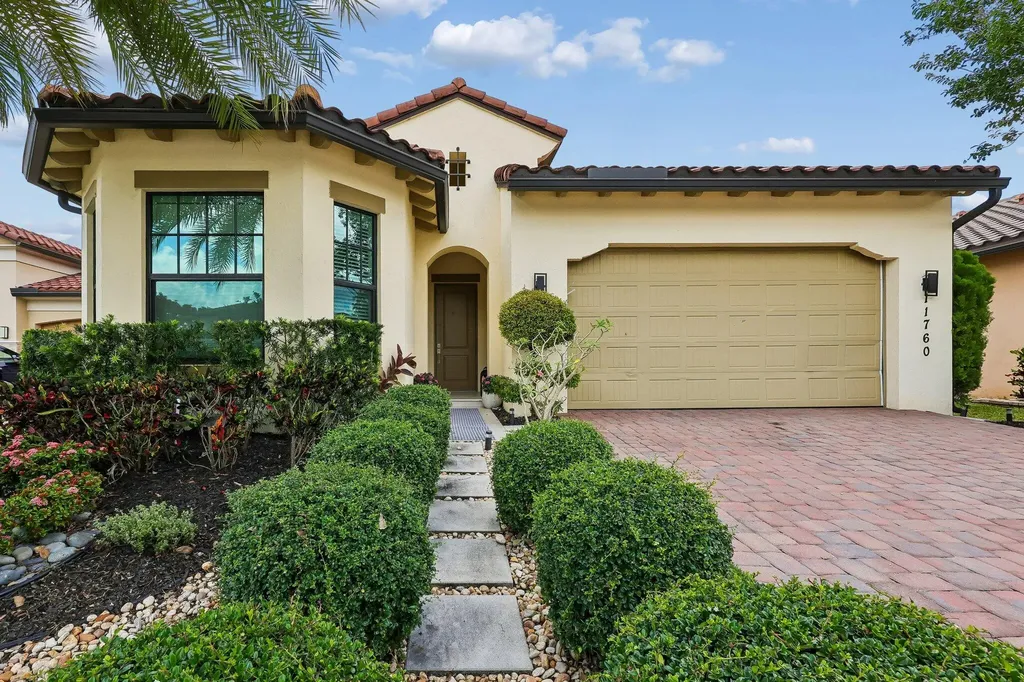 11760 E Eastlake Court Parkland FL 33076