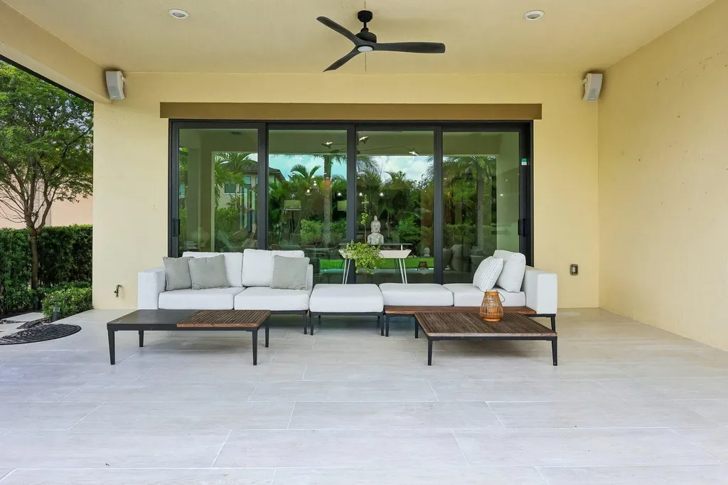 11760 E Eastlake Court Parkland FL 33076
