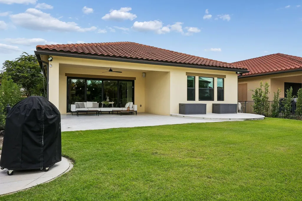 11760 E Eastlake Court Parkland FL 33076