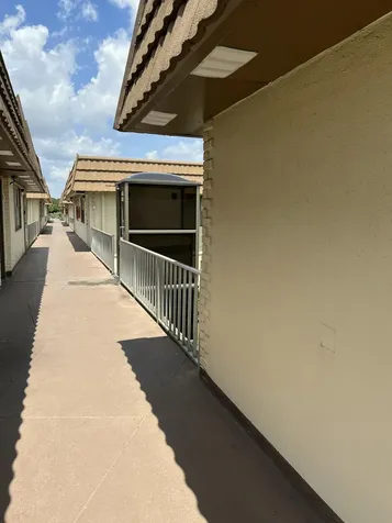 84 Saxony Delray Beach FL 33446