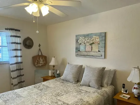 84 Saxony Delray Beach FL 33446