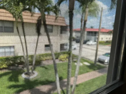 84 Saxony B Delray Beach FL 33446