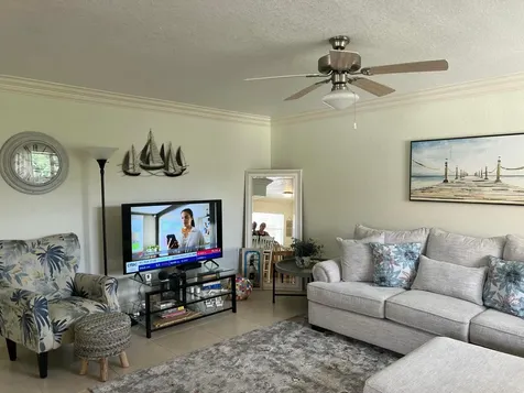 84 Saxony Delray Beach FL 33446