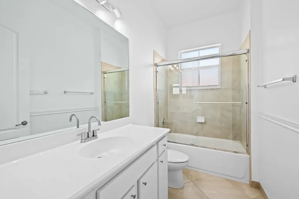 6412 SW 55th Place Davie FL 33314