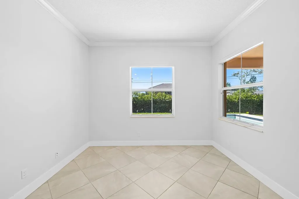 6412 SW 55th Place Davie FL 33314