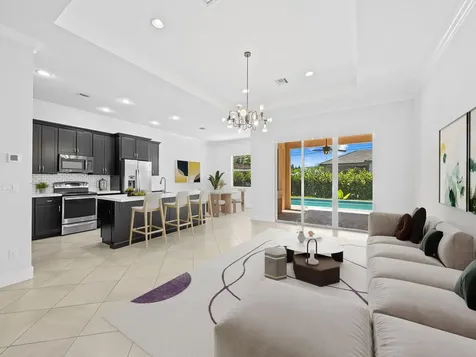 6412 SW 55th Place Davie FL 33314