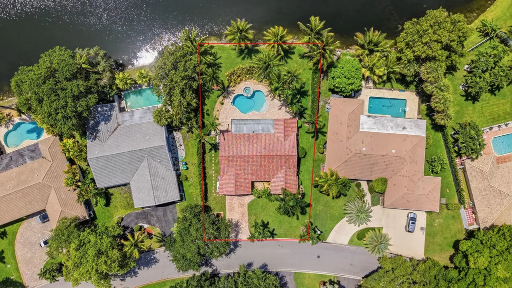 2017 NW 102nd Terrace Coral Springs FL 33071