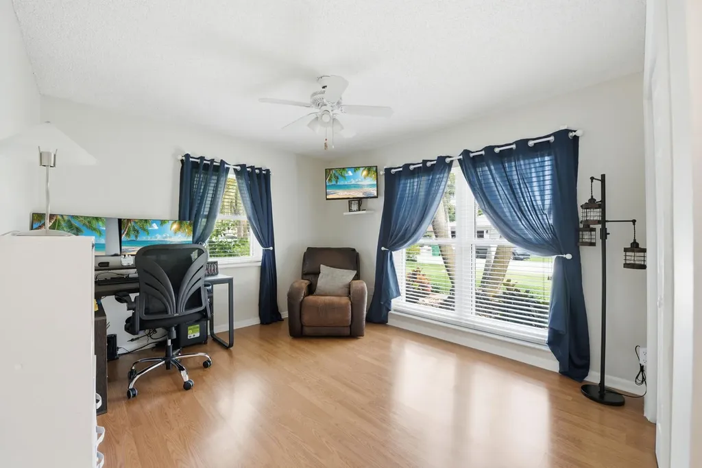 2017 NW 102nd Terrace Coral Springs FL 33071
