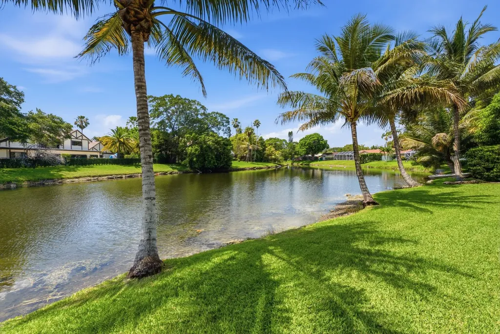 2017 NW 102nd Terrace Coral Springs FL 33071