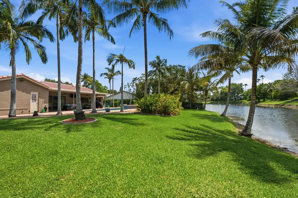 2017 NW 102nd Terrace Coral Springs FL 33071