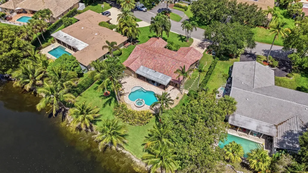 2017 NW 102nd Terrace Coral Springs FL 33071
