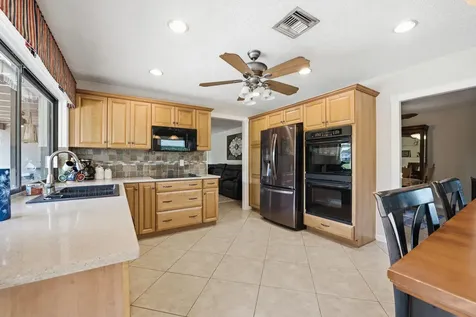2017 NW 102nd Terrace Coral Springs FL 33071