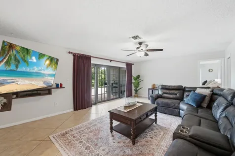2017 NW 102nd Terrace Coral Springs FL 33071