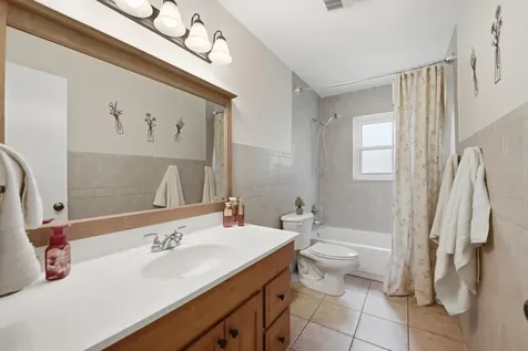 2017 NW 102nd Terrace Coral Springs FL 33071