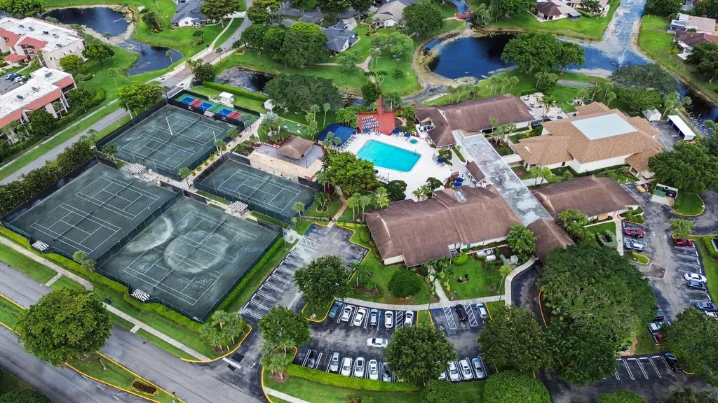 10089 Cherrywood Place Boynton Beach FL 33437