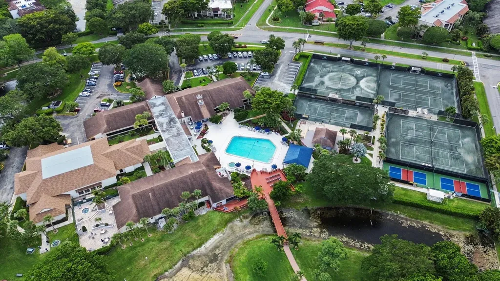 10089 Cherrywood Place Boynton Beach FL 33437