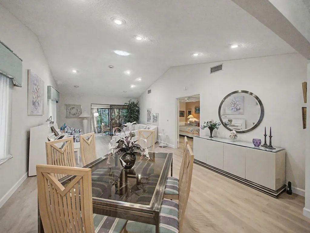 10089 Cherrywood Place Boynton Beach FL 33437