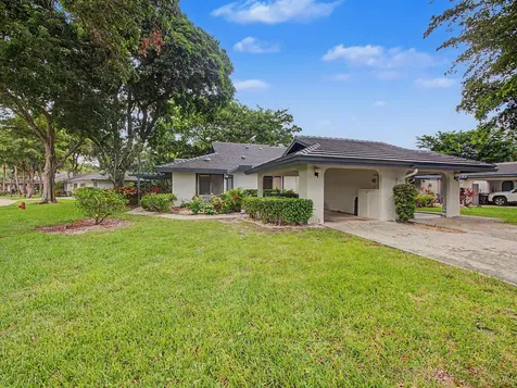 10089 Cherrywood Place Boynton Beach FL 33437