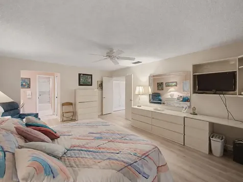 10089 Cherrywood Place Boynton Beach FL 33437