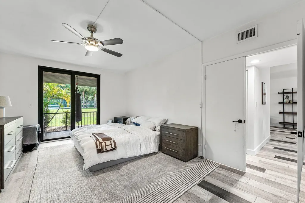 7942 La Mirada Drive Boca Raton FL 33433
