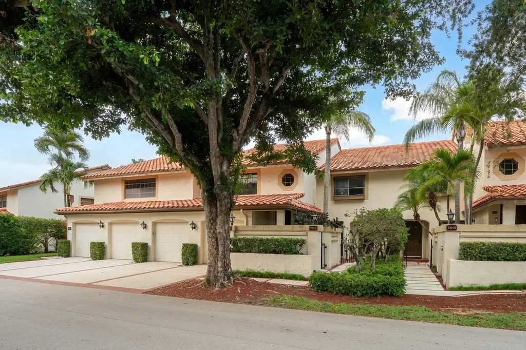 7942 La Mirada Drive Boca Raton FL 33433