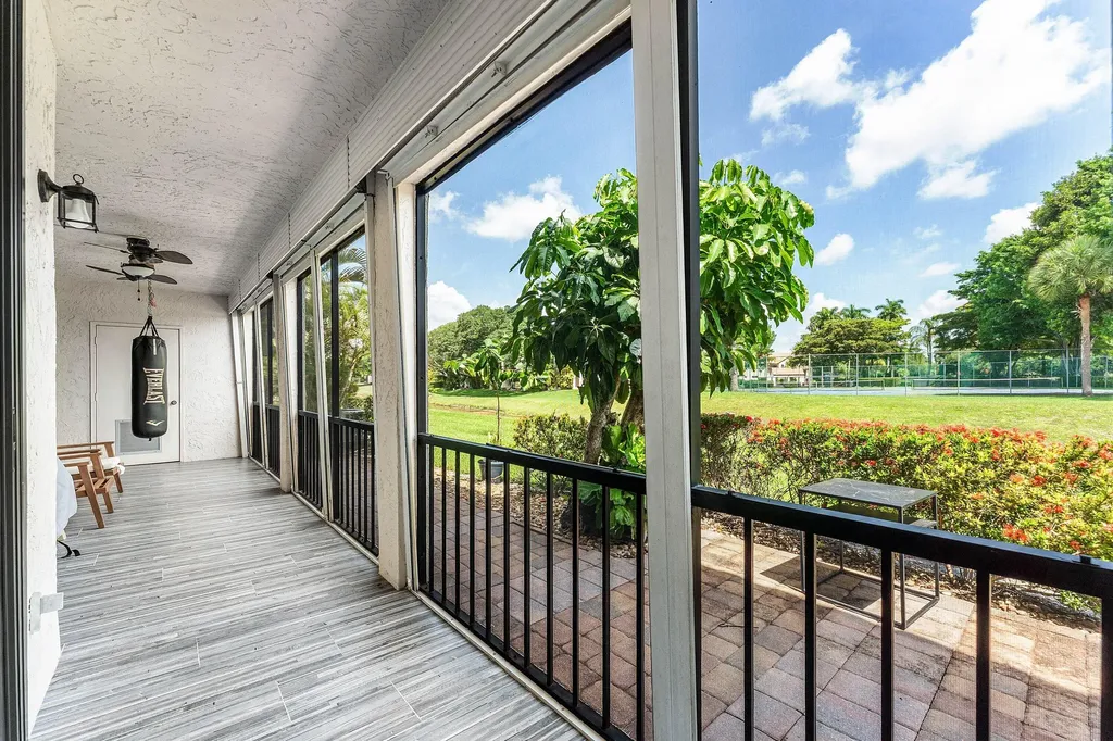 7942 La Mirada Drive Boca Raton FL 33433