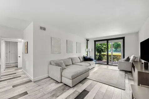 7942 La Mirada Drive Boca Raton FL 33433