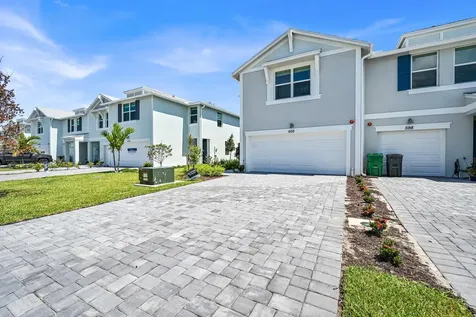 636 Salisbury Circle Fort Pierce FL 34982