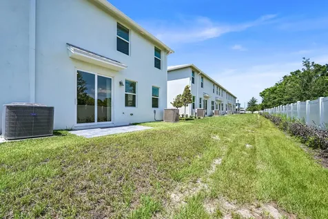 636 Salisbury Circle Fort Pierce FL 34982