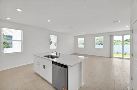 636 Salisbury Circle Fort Pierce FL 34982