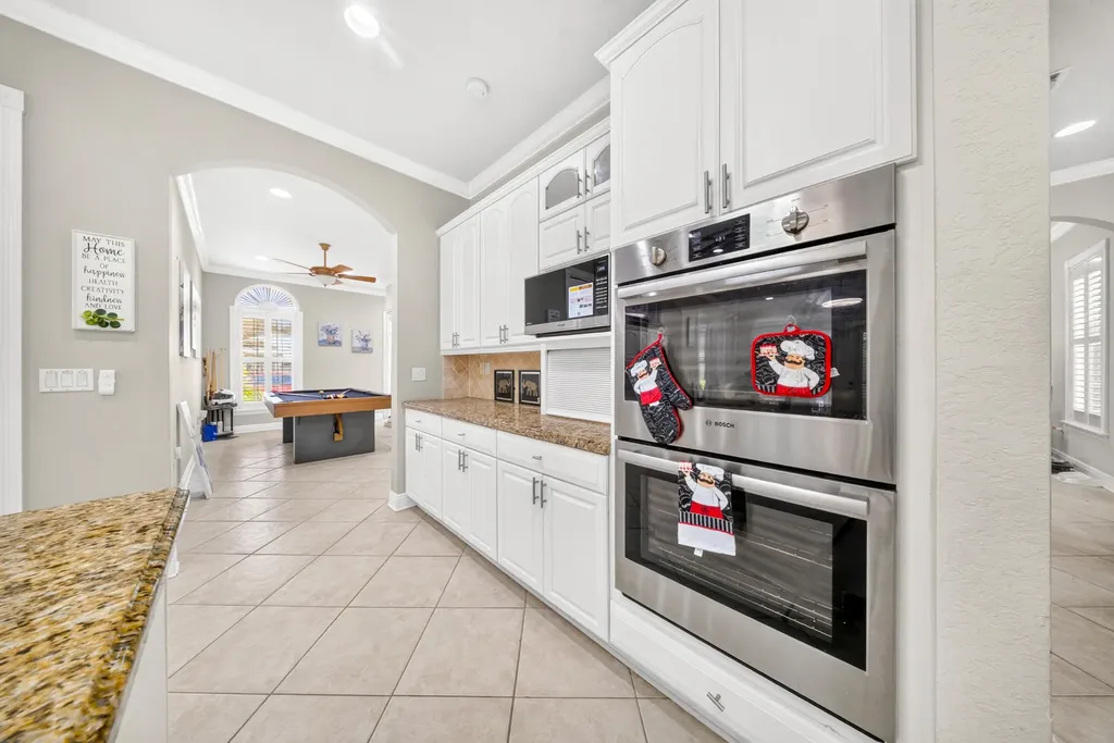 2304 Winding Creek Lane Fort Pierce FL 34981
