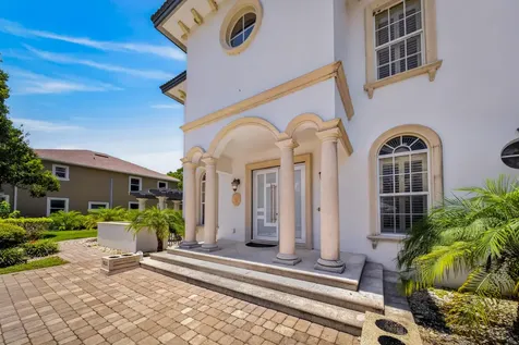 2304 Winding Creek Lane Fort Pierce FL 34981
