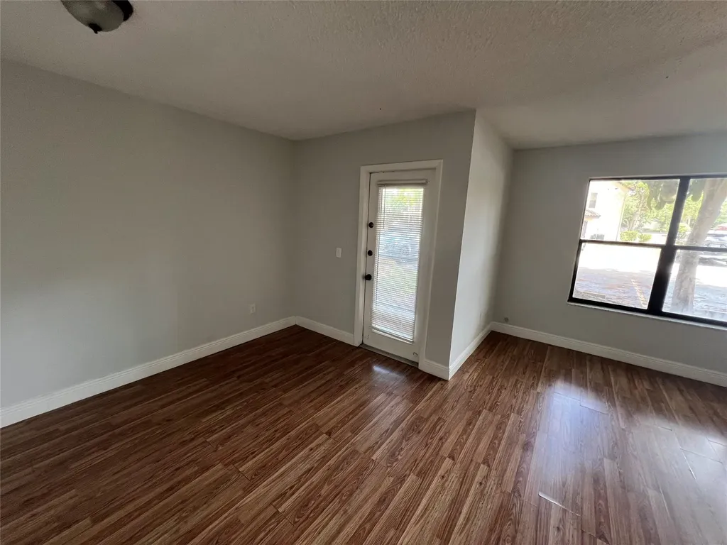 4341 W Mcnab Road Pompano Beach FL 33069