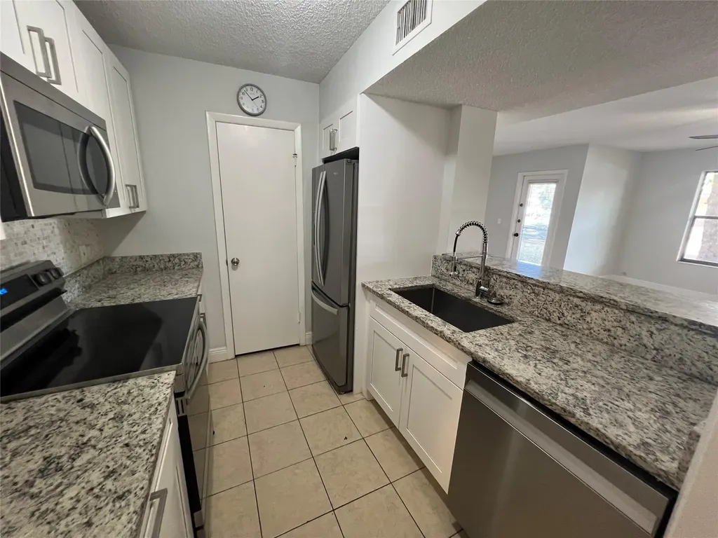 4341 W Mcnab Road Pompano Beach FL 33069