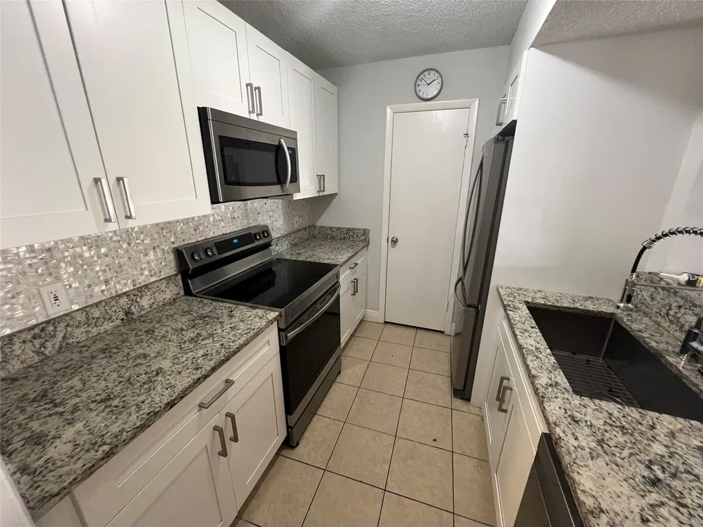 4341 W Mcnab Road Pompano Beach FL 33069