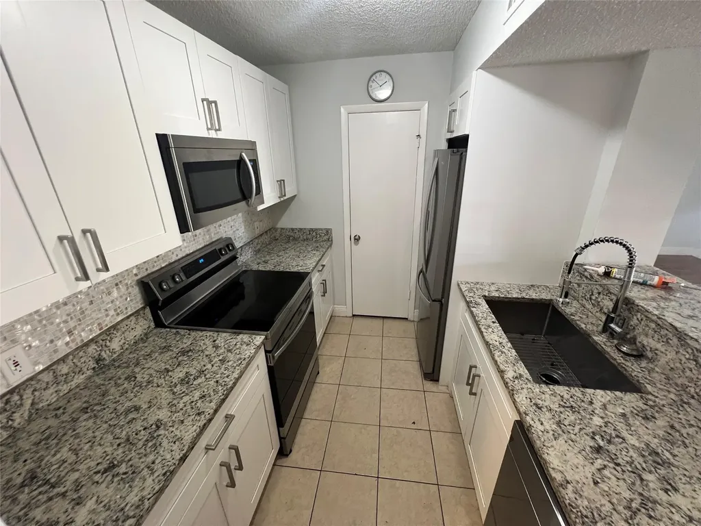 4341 W Mcnab Road Pompano Beach FL 33069