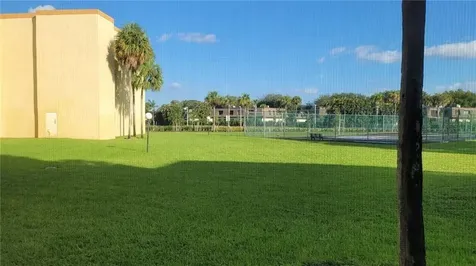 4341 W Mcnab Road Pompano Beach FL 33069