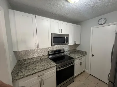 4341 W Mcnab Road Pompano Beach FL 33069