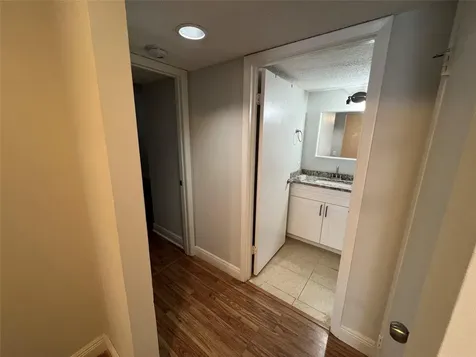 4341 W Mcnab Road Pompano Beach FL 33069