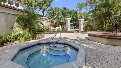 4341 W Mcnab Road Pompano Beach FL 33069